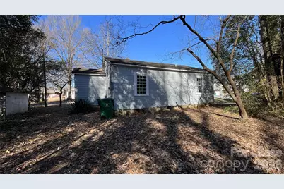 2621 Dr Carver Road, Charlotte, NC 28208 - Photo 14