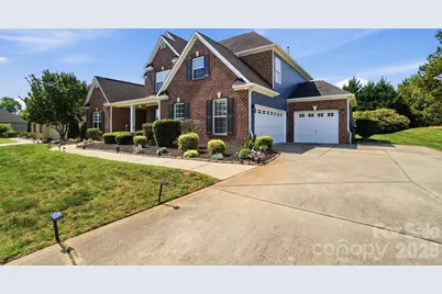 5305 Radcliffe Drive, Waxhaw, NC 28173 - Photo 2