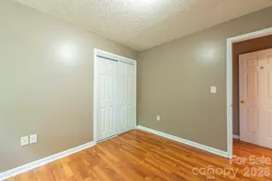 104 Bethel St, Morganton, NC 28655 - Photo 16