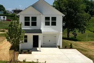 807 Jost St, Statesville, NC 28677 - Photo 2