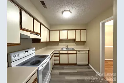 1021 Churchill Downs Court #C, Charlotte, NC 28211 - Photo 6