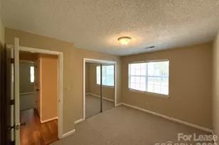 1021 Churchill Downs Ct, Charlotte, NC 28211 - Photo 12