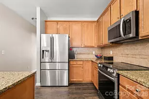 10103 Caldwell Forest Dr, Charlotte, NC 28213 - Photo 10