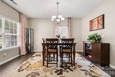 10103 Caldwell Forest Drive, Charlotte, NC 28213 - Photo 12