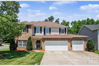 10103 Caldwell Forest Drive, Charlotte, NC 28213 - Photo 2