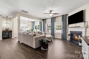 10103 Caldwell Forest Dr, Charlotte, NC 28213 - Photo 4