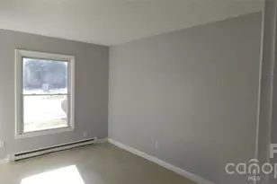 2667 Dr Carver Rd, Charlotte, NC 28208 - Photo 12
