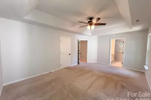 2916 Pinewood Hill Dr, Matthews, NC 28105 - Photo 4