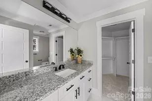 2406 Newland Rd, Charlotte, NC 28216 - Photo 20