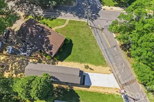 2406 Newland Rd, Charlotte, NC 28216 - Photo 34