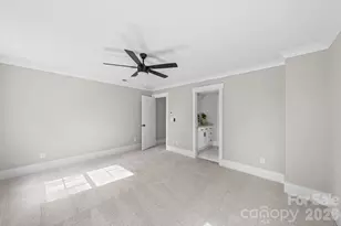 2406 Newland Rd, Charlotte, NC 28216 - Photo 16