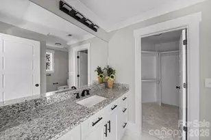 2406 Newland Rd, Charlotte, NC 28216 - Photo 18