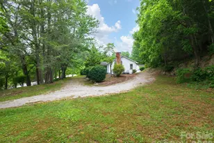 24 Piney Ridge Mountain Rd, Zirconia, NC 28790 - Photo 20