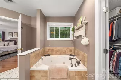 100 Welwyn Lane, Asheville, NC 28805 - Photo 26