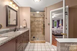 100 Welwyn Ln, Asheville, NC 28805 - Photo 24