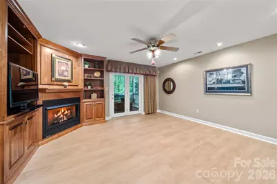 100 Welwyn Lane, Asheville, NC 28805 - Photo 36
