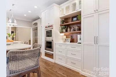 714 Edgehill Road N, Charlotte, NC 28207 - Photo 14
