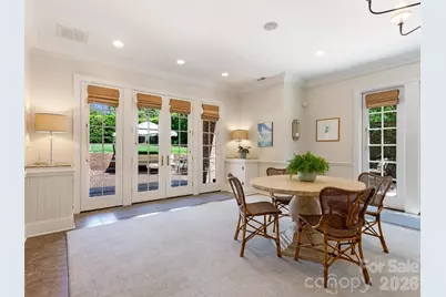 714 Edgehill Road N, Charlotte, NC 28207 - Photo 16