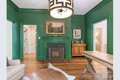 714 Edgehill Road N, Charlotte, NC 28207 - Photo 8