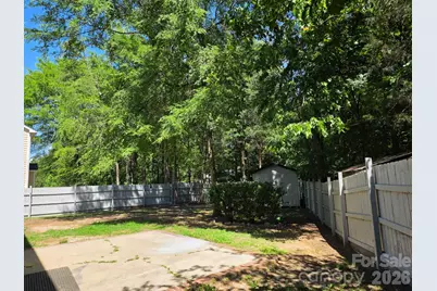 10317 Stoneykirk Lane, Charlotte, NC 28269 - Photo 46