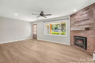 204 Jeff St, Hendersonville, NC 28739 - Photo 12