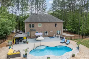 512 Stillwater Rd, Troutman, NC 28166 - Photo 2