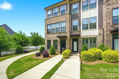 804 Broad River Lane, Charlotte, NC 28211 - Photo 2