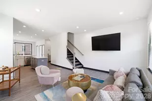 804 Broad River Ln, Charlotte, NC 28211 - Photo 6