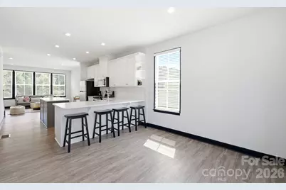 804 Broad River Lane, Charlotte, NC 28211 - Photo 8