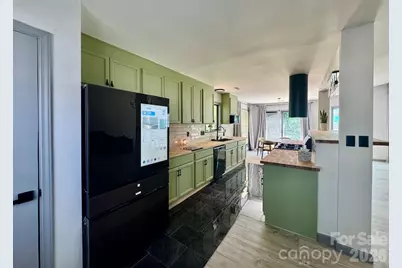 11209 Snapfinger Drive, Charlotte, NC 28277 - Photo 12