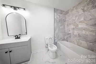 10107 Clairemore Place, Charlotte, NC 28216 - Photo 14