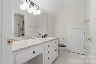 10205 Balmoral Cir, Charlotte, NC 28210 - Photo 32