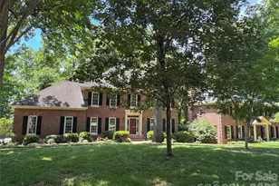 10205 Balmoral Cir, Charlotte, NC 28210 - Photo 6