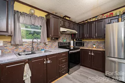 943 Stony Point Road, Kings Mountain, NC 28086 - Photo 34