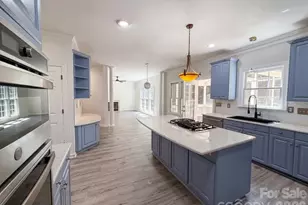 12209 Willingdon Rd, Huntersville, NC 28078 - Photo 2