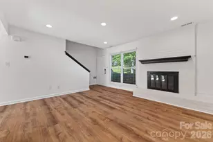 11017 Carmel Crossing Rd, Charlotte, NC 28226 - Photo 8