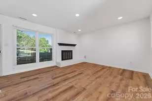 11017 Carmel Crossing Rd, Charlotte, NC 28226 - Photo 10