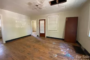 413 Rice St, Hamlet, NC 28345 - Photo 6
