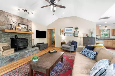 500 Winter Star Road, Burnsville, NC 28714 - Photo 8