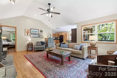 500 Winter Star Road, Burnsville, NC 28714 - Photo 10