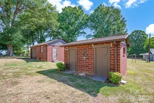 320 Cook St, Mooresville, NC 28115 - Photo 6