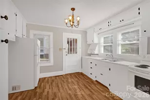 320 Cook St, Mooresville, NC 28115 - Photo 12