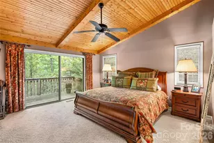 560 Toxaway Ct, Lake Toxaway, NC 28747 - Photo 14