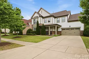 13034 Horned Lark Dr, Charlotte, NC 28278 - Photo 2