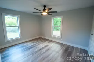 151 Scotsman Dr, Troutman, NC 28166 - Photo 10