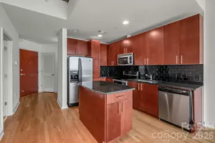 210 N Church St, Charlotte, NC 28202 - Photo 6
