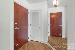 210 N Church St, Charlotte, NC 28202 - Photo 2