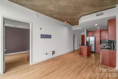 210 N Church Street #3111, Charlotte, NC 28202 - Photo 4