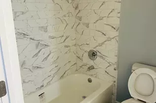 8029 Cedar Glen Dr, Charlotte, NC 28212 - Photo 4