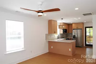 105 W 6th Ave, Gastonia, NC 28052 - Photo 10